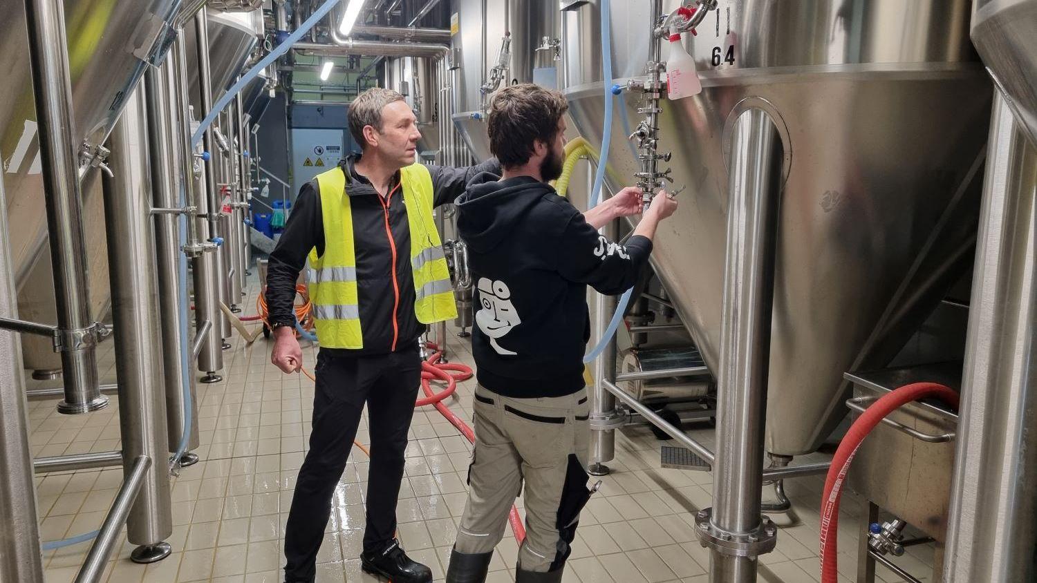 Une bière qui ne laisse plus sʹenvoler ses bulles